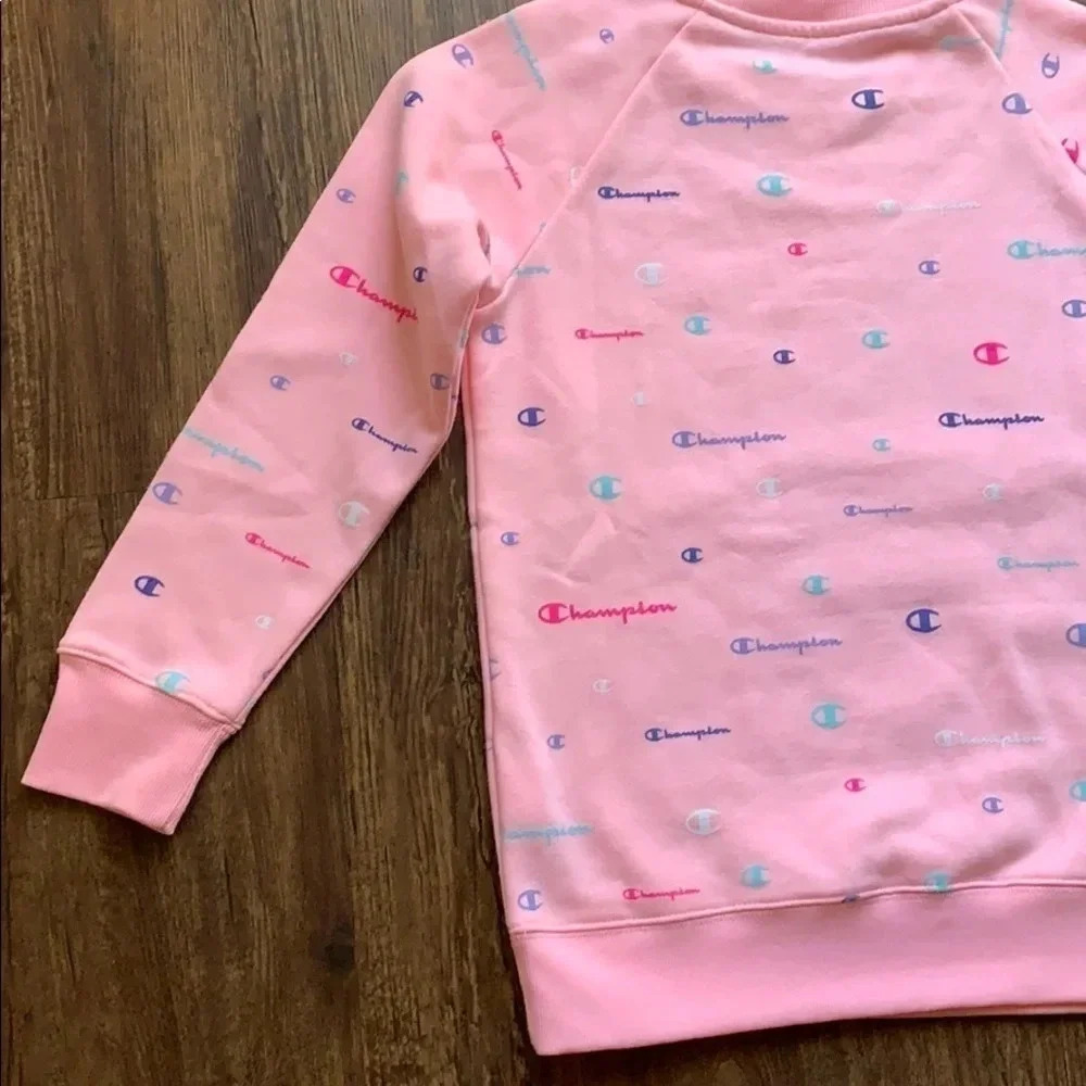 Girls Champion All Over Logo Pink Crewneck Sweatshirt Sz Medium NWT - Picture 12 of 12